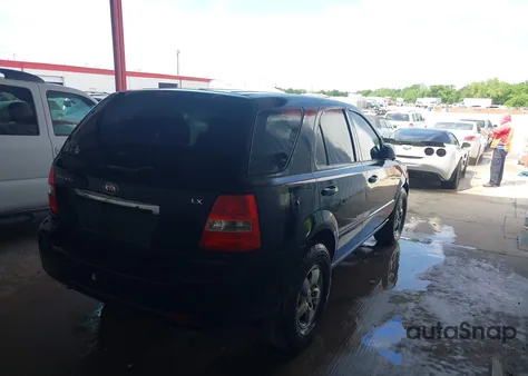 2008 Kia Sorento Ex z USA, uszkodzony, nr VIN KNDJD735685854952